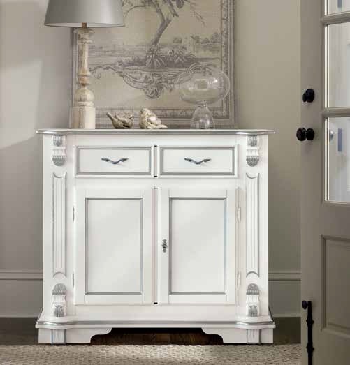 Credenza laccata chiara, collezione Vienna